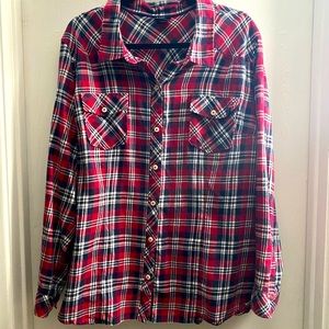 Button up top. Red, black and white